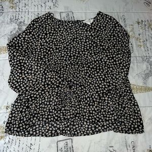 Cute Flowered Black Blouse